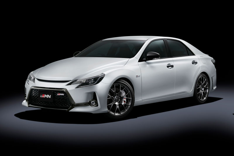 Illustration for article titled The Toyota Mark X GRMN Is The Badass Rear-Wheel Drive Avalon Of Your Dreams